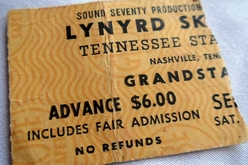 Lynyrd Skynyrd / Blue Öyster Cult on Sep 21, 1974 [434-small]