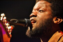 Michael Kiwanuka / Casey Keth on Aug 9, 2016 [116-small]