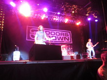 3 Doors Down / Theory of a Deadman / We Are Harlot on Aug 15, 2015 [739-small]