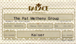 Pat Metheny on Apr 23, 1996 [422-small]