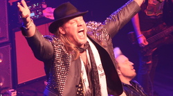 Fozzy on May 16, 2019 [634-small]