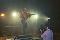 Pixies / Broken Social Scene on Dec 14, 2004 [229-small]