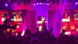 Waterparks / Loveless / Sophie Powers on Mar 20, 2024 [242-small]