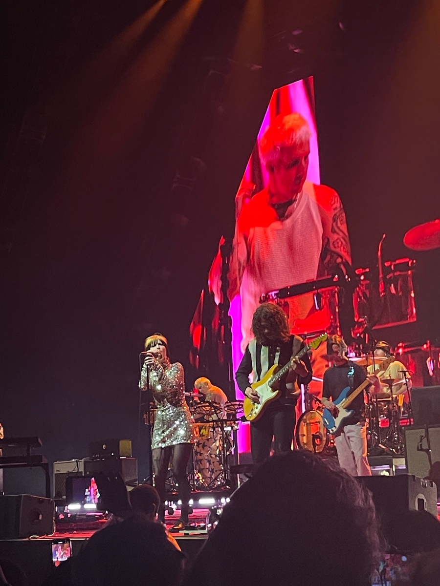 Paramore Concert & Tour History (Updated for 2024 2025) Concert