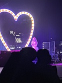 Sabrina Carpenter / Blu DeTiger on Apr 30, 2023 [672-small]
