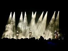 Fleet Foxes / Uwade on Aug 5, 2022 [310-small]