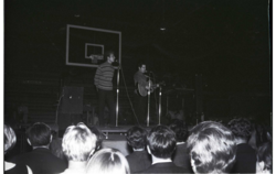 Simon & Garfunkel on Dec 3, 1967 [046-small]