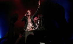 Molo Eight / Hot Chelle Rae / Electric Touch / Action Item on Apr 14, 2012 [595-small]