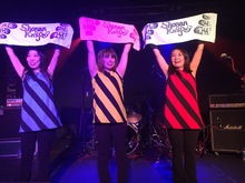 Shonen Knife / Oh Papa on Apr 5, 2018 [601-small]