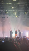 Eric Nam / Alex Porat on Mar 19, 2024 [749-small]