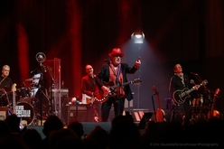 Elvis Costello & The Imposters on Jan 17, 2024 [606-small]