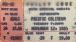 Mötley Crüe / Autograph on Nov 12, 1985 [513-small]