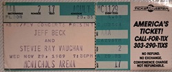 Jeff Beck and Stevie Ray Vaughn on Nov 29, 1989 [562-small]