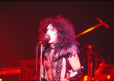 KISS / The Amboy Dukes / Ted Nugent on May 3, 1975 [398-small]