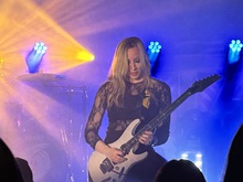 Nita Strauss / Starbenders / Diamanté on Mar 20, 2024 [544-small]