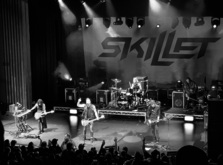Skillet / Bad Moon Born on Apr 4, 2024 [847-small]