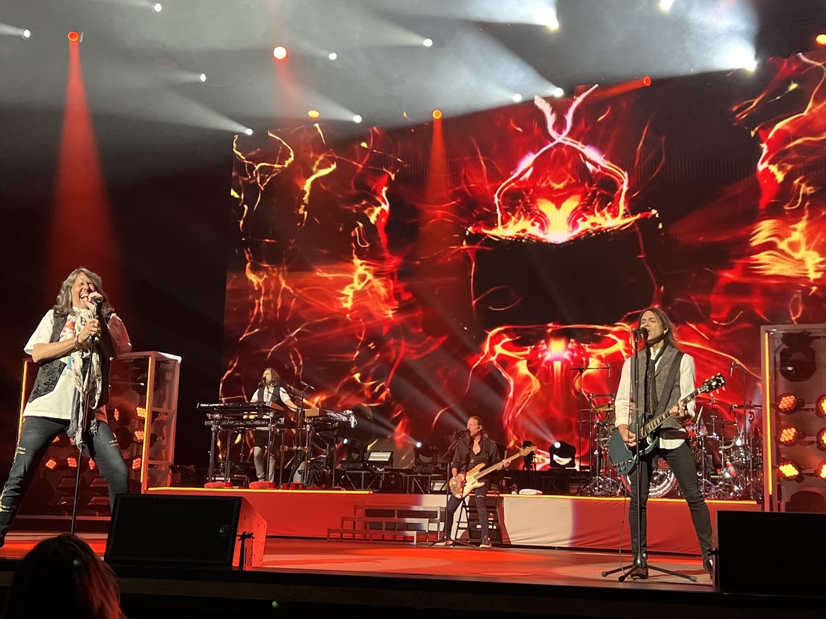 Foreigner Concert & Tour History (Updated for 2024) Concert Archives
