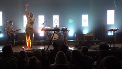 Cut Copy / Palmbomen II on Nov 15, 2017 [191-small]