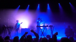 Cut Copy / Palmbomen II on Nov 15, 2017 [193-small]