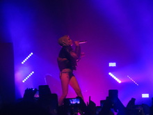 Flor / Halsey on Oct 24, 2015 [531-small]
