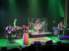 Fatoumata Diawara on Apr 5, 2024 [218-small]