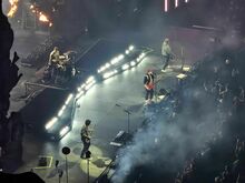 Fall Out Boy / Jimmy Eat World / Hot Mulligan / CARR on Apr 6, 2024 [533-small]