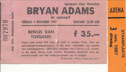 Bryan Adams on Nov 3, 1987 [682-small]
