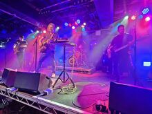 Dodgy / Chris Helme on Apr 6, 2024 [936-small]