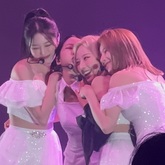 Loona on Aug 25, 2022 [178-small]
