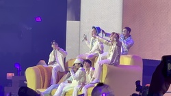 BTS on Nov 27, 2021 [084-small]