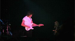 Jeff Beck on Sep 28, 1999 [336-small]