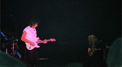 Jeff Beck on Sep 28, 1999 [347-small]