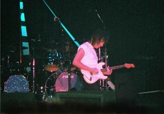 Jeff Beck on Sep 28, 1999 [350-small]
