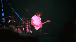 Jeff Beck on Sep 28, 1999 [361-small]