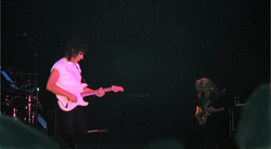 Jeff Beck on Sep 28, 1999 [364-small]