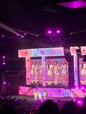 TWICE on Feb 27, 2022 [033-small]