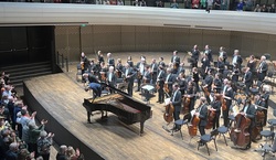 Residentie Orkest / Anja Bihlmaier (conductor) / Steven Osborne on Apr 14, 2024 [044-small]