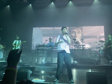 Bastille / Dylan / The Native on Apr 15, 2022 [580-small]