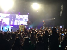 Jacob Sartorius on Oct 6, 2017 [593-small]
