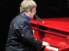 Elton John / Ed Sheeran on Jun 4, 2013 [789-small]