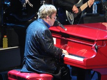 Elton John / Ed Sheeran on Jun 4, 2013 [792-small]