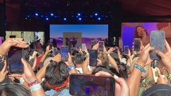 Coachella Valley Music & Arts Festival (Weekend 1 of 2) on Apr 12, 2024 [818-small]