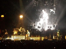 Kings Of Leon / The Black Keys / The Whigs on Sep 23, 2010 [556-small]