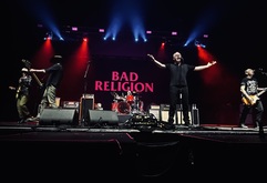 Social Distortion / Bad Religion / LOVECRIMES on Apr 18, 2024 [099-small]