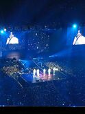 Tomorrow x Together on Oct 28, 2022 [406-small]