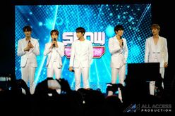 MBC Show Champion on Sep 3, 2016 [581-small]