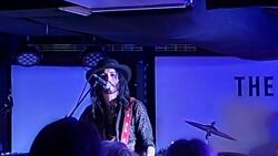 The Commoners / Troy Redfern Band / Troy Redfern on Apr 21, 2023 [788-small]