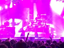 Kid Wave / Stereophonics on Dec 12, 2015 [098-small]