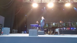 Elton John / Bright Light Bright Light on Jun 16, 2015 [105-small]