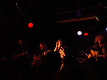 Tesla on Apr 16, 2003 [458-small]
